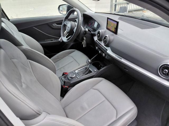 AUDI Q2 35 TFSI S tronic Business Sport Pelle totale
