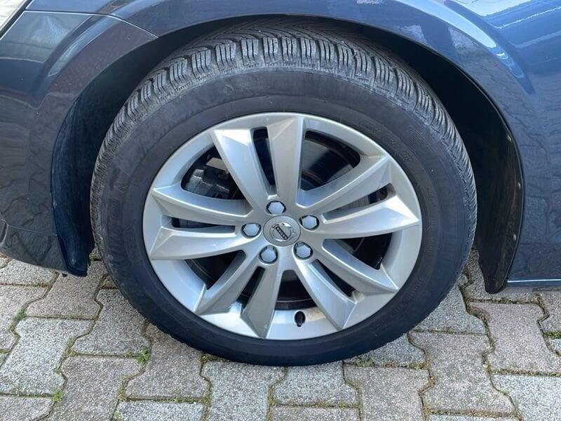 Volvo V60 B4 D autom. Momentum Business