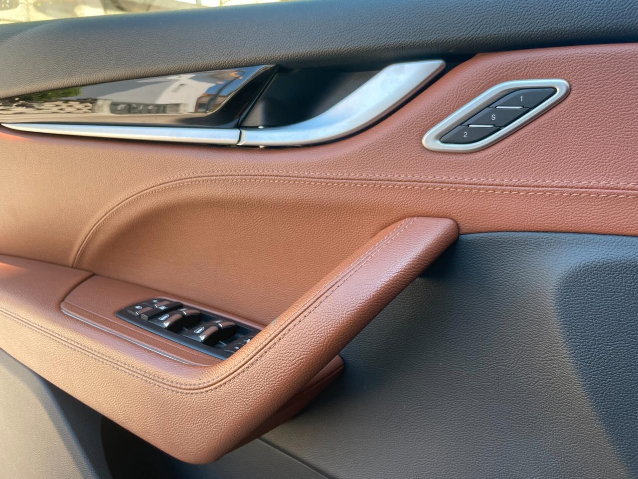 Maserati Levante V6 Diesel 275 CV AWD Gransport