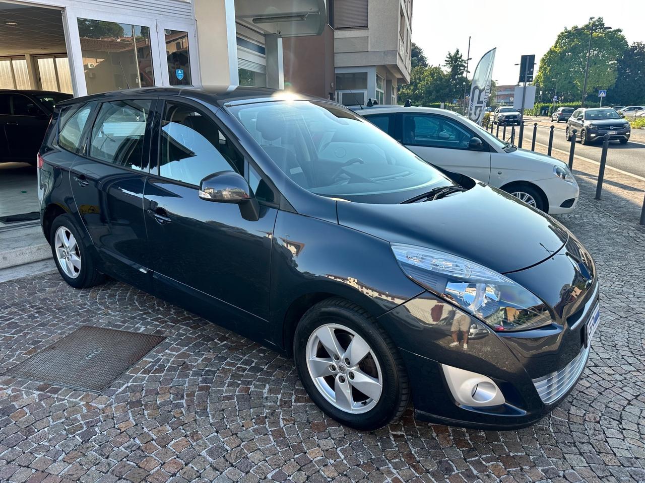 Renault Scenic X-Mod 1.5dCi 110CV Luxe - 7 POSTI