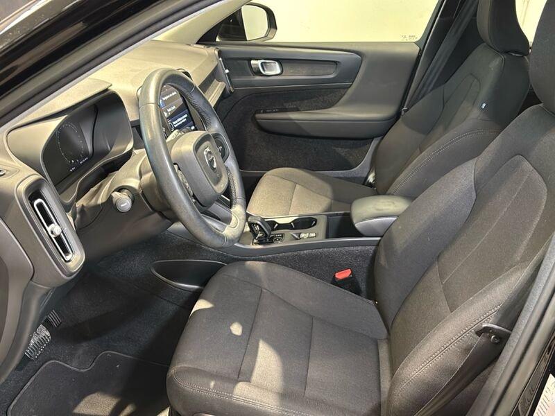 Volvo XC40 T2 automatico Essential
