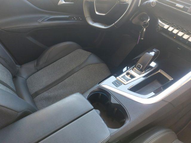 PEUGEOT 5008 BlueHDi 130 S&S EAT8 Allure Cinta distrib.ok