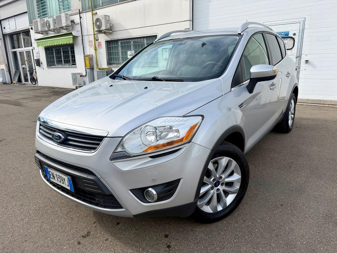 Ford Kuga 2.0d 4WD Titanium 2012 187.000km tagliandata
