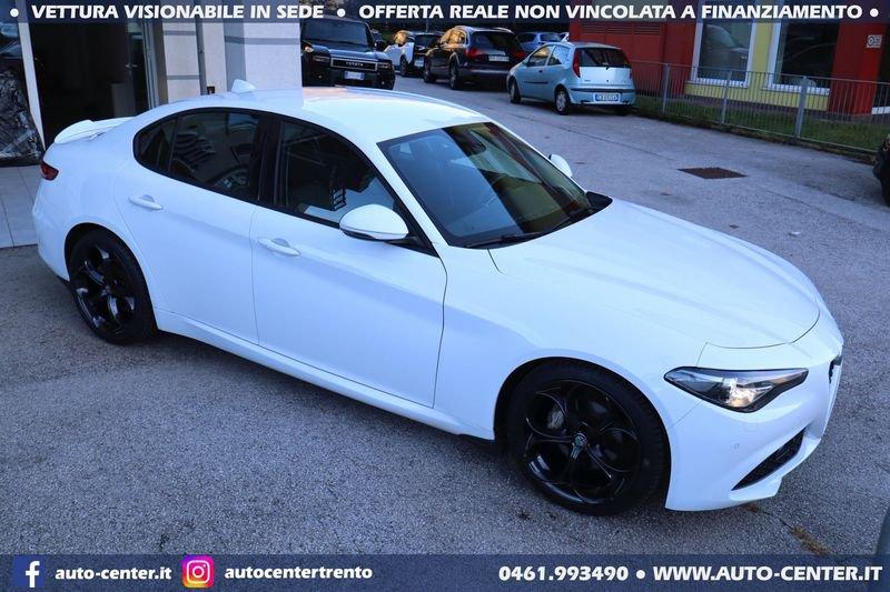Alfa Romeo Giulia 2.0 Turbo 200CV AT8 Super