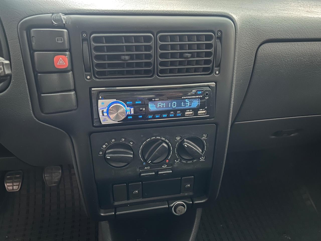 Volkswagen Polo 1.4 Benz Climatizzatore