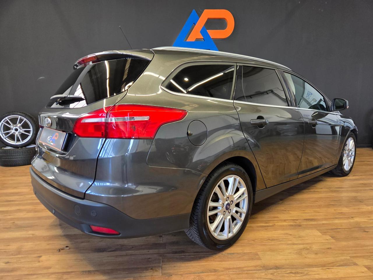 Ford Focus Station Wagon Focus SW 1.5 tdci Titanium Business s&s 120cv