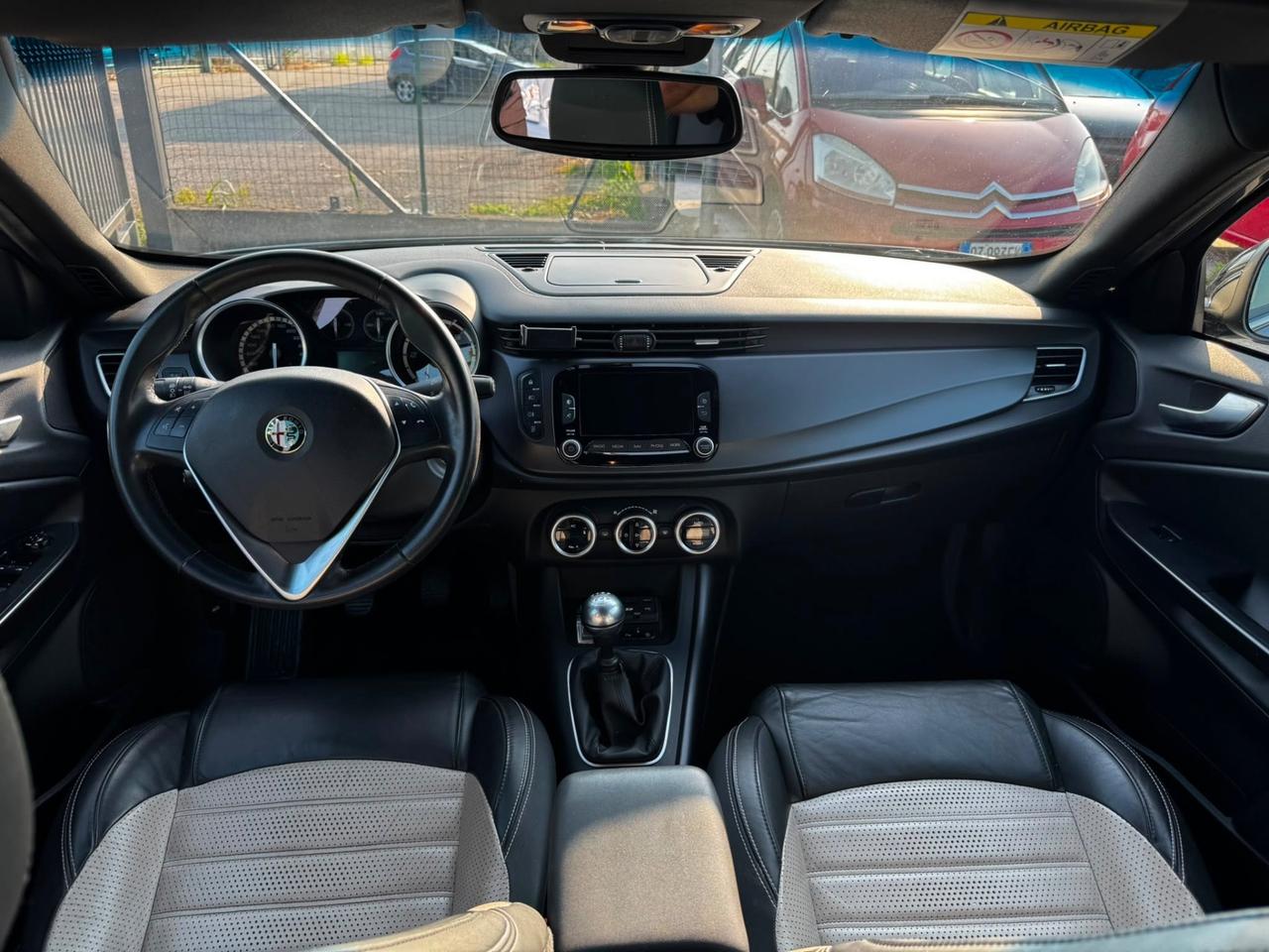 Alfa Romeo Giulietta 1.6 JTDm-2 120 CV Exclusive