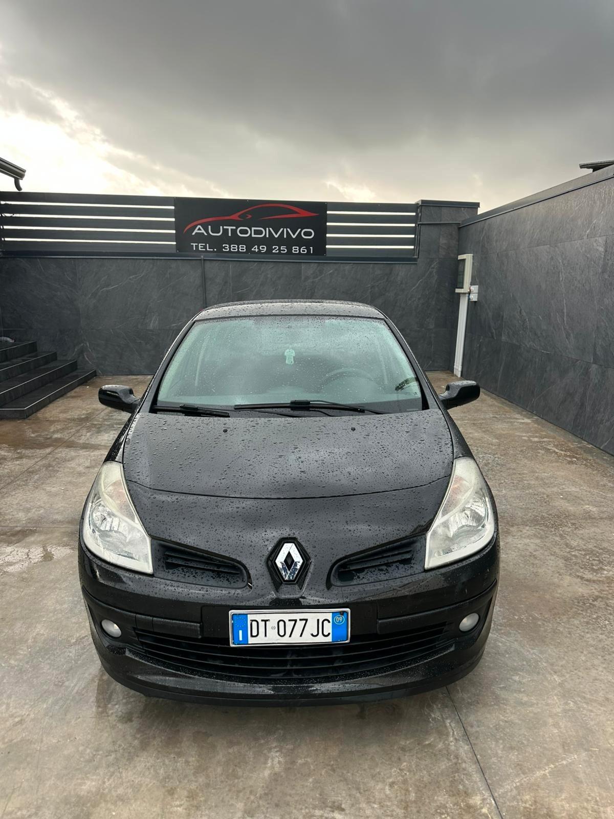 Renault Clio Storia 1.2 5 porte Confort