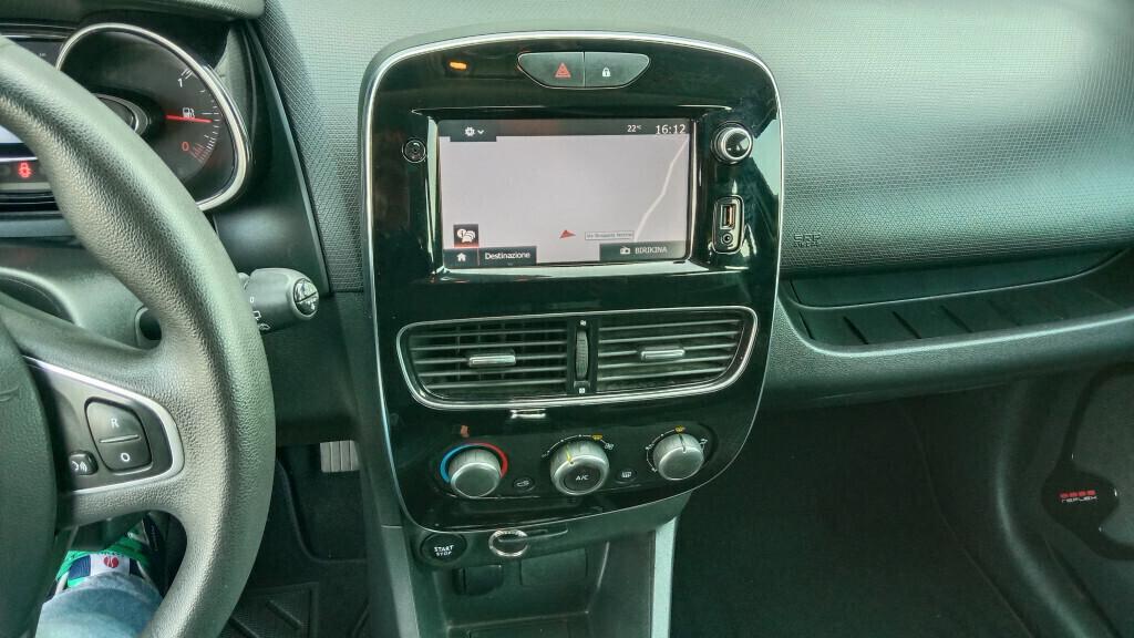 Renault Clio 1.5 dci Moschino Zen -euro 6