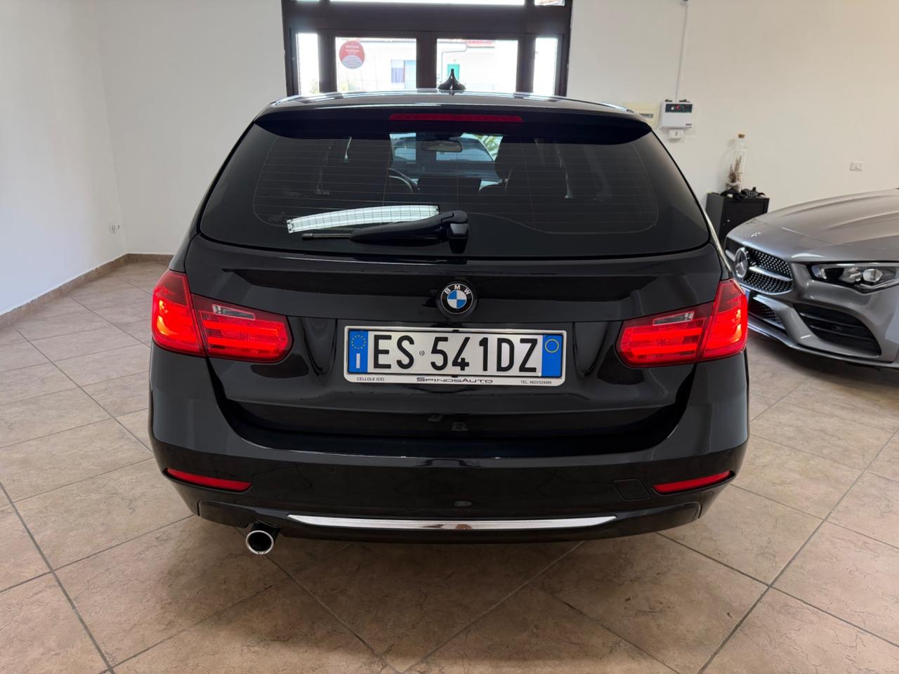 Bmw 318 318d Touring LUXURY aut.