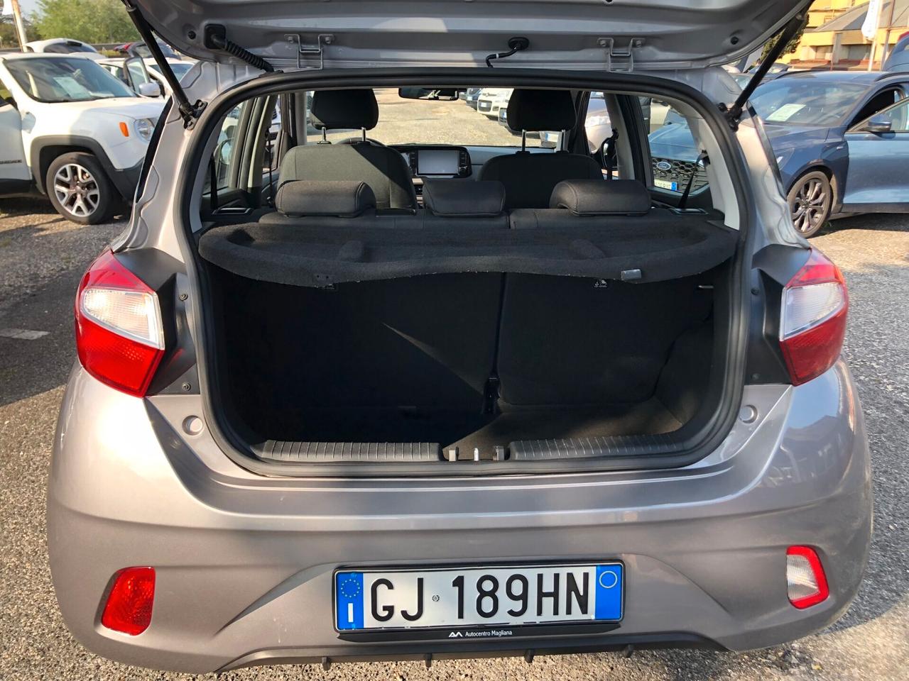 Hyundai i10 1.0 MPI Tech