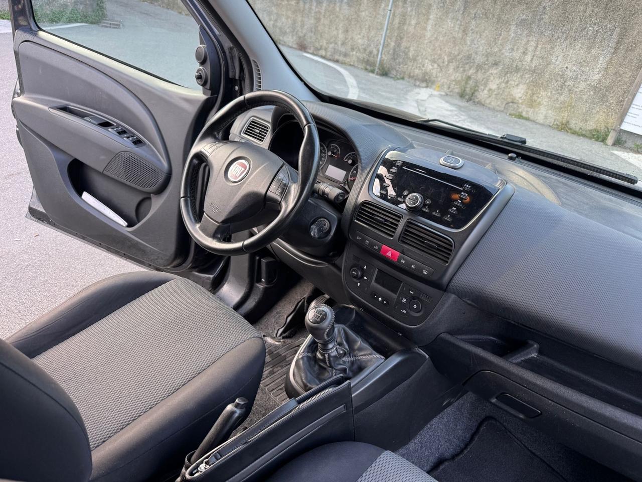 Fiat Doblò 2.0 MJT emotion 5 posti - 2013