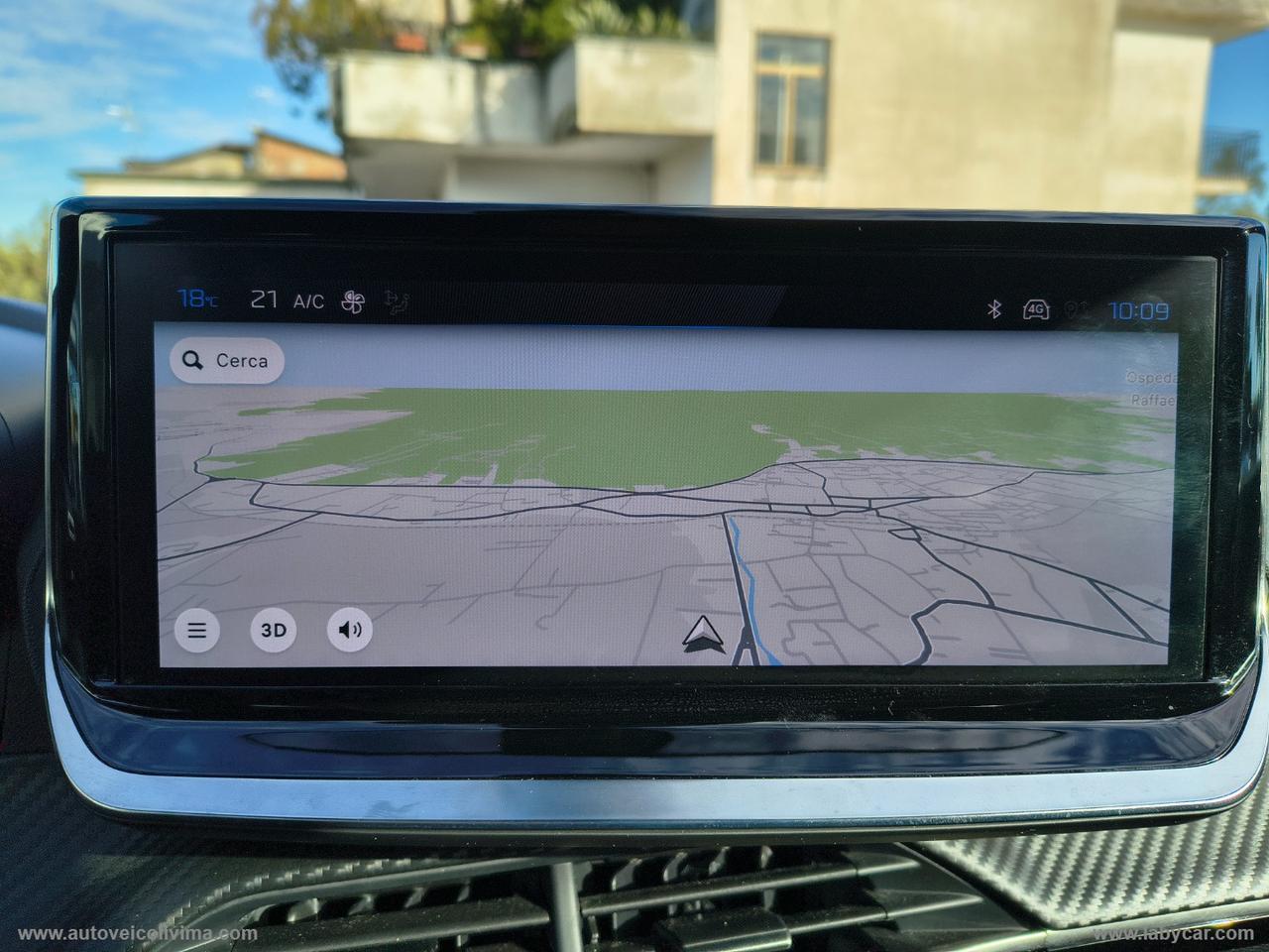 PEUGEOT 2008 BlueHDi 130 S&S EAT8 Allure