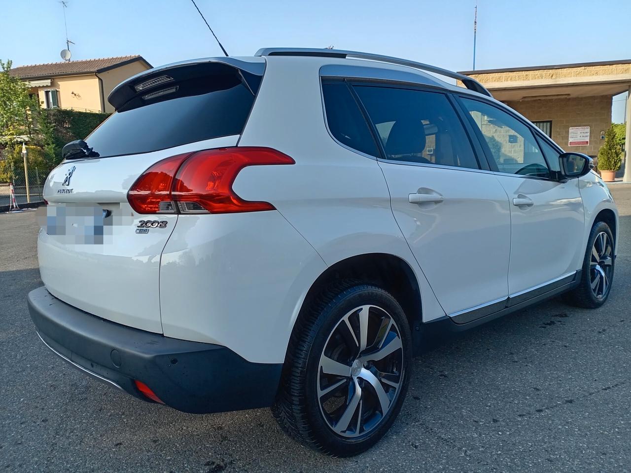 Peugeot 2008 1.6 e-HDi 92 CV Stop&Start Allure