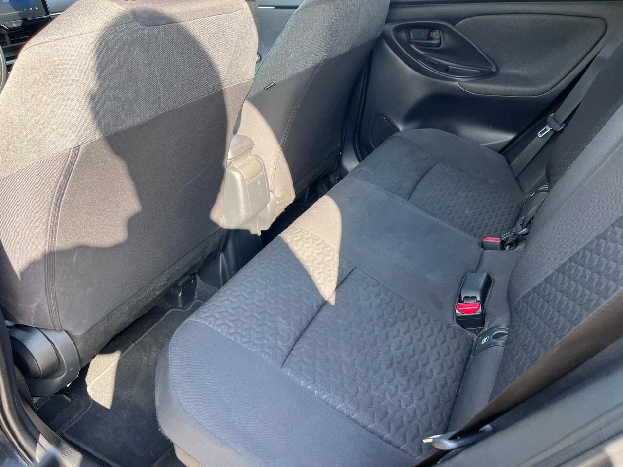 Toyota Yaris 1.5 Hybrid 5 porte Business