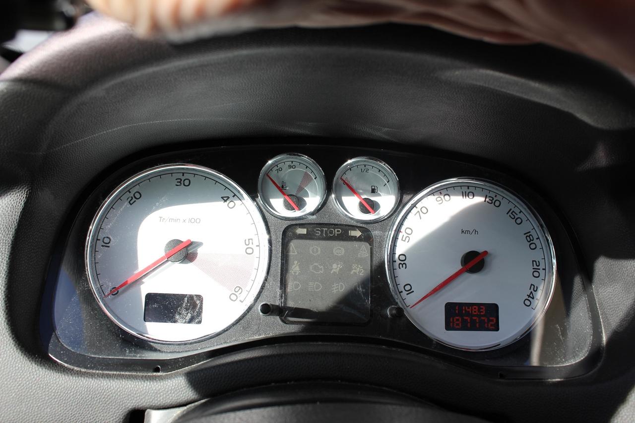 Peugeot 307 1.6 HDi 110CV Station Mix Australian TETTO IN VETRO