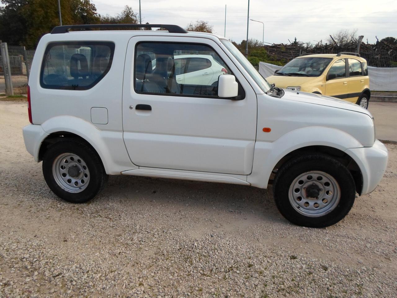 Suzuki Jimny 1.3i 16V cat 4WD Special
