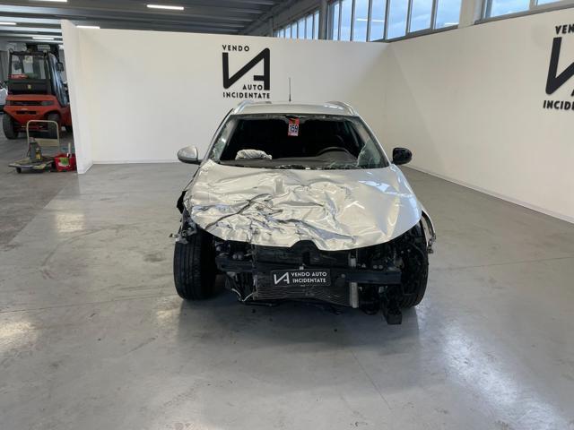 RENAULT Megane SPORTER BLUE DCI 115CV EDC INTENS