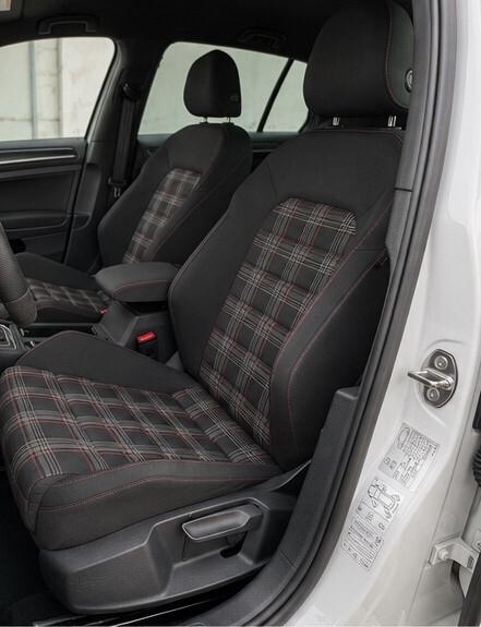 Volkswagen Golf GTI Performance 2.0 245 CV TSI DSG 5p. BMT