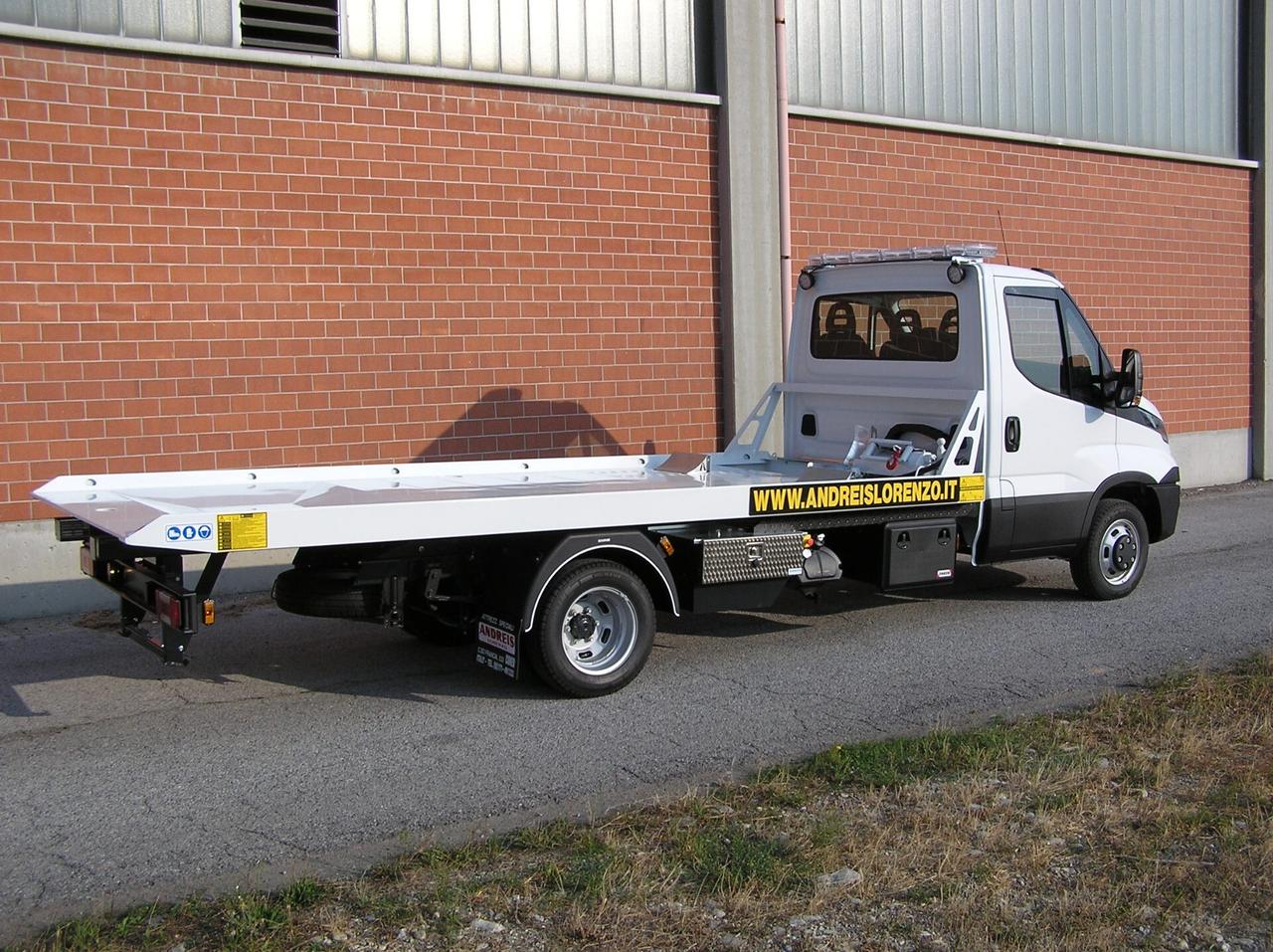 Carro attrezzi Daily 35C18 scarrabile cambio manuale