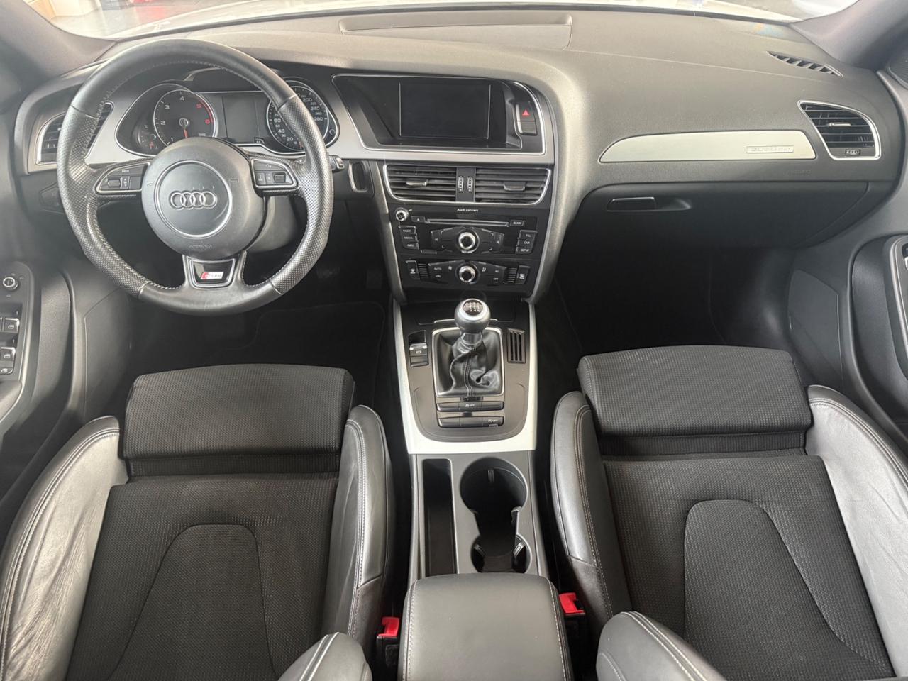 Audi A4 Avant 2.0 TDI 177CV quattro Business Plus S Line
