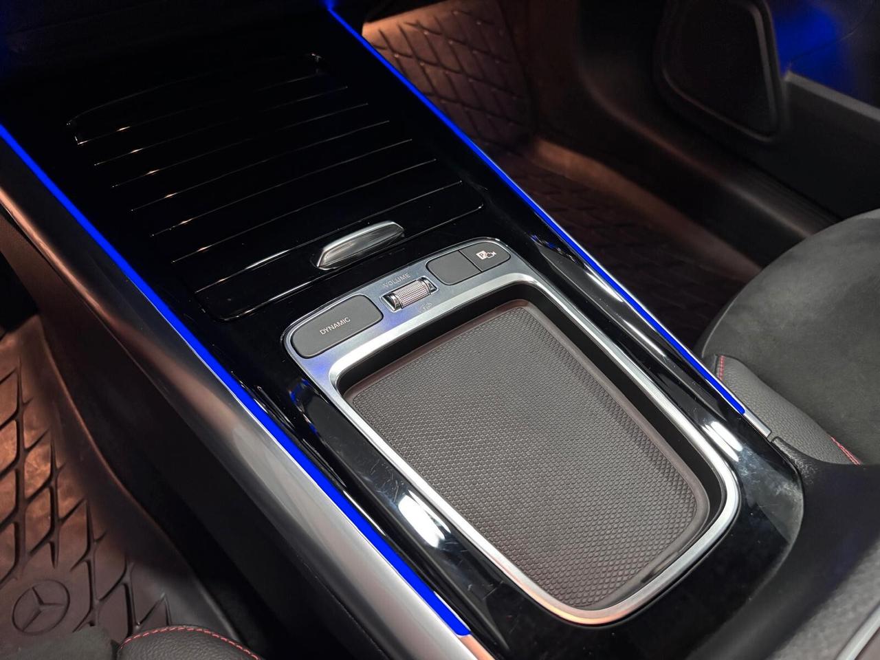 MERCEDES-BENZ GLA 200D PREMIUM AMG LINE TETTO-NAVI-LED