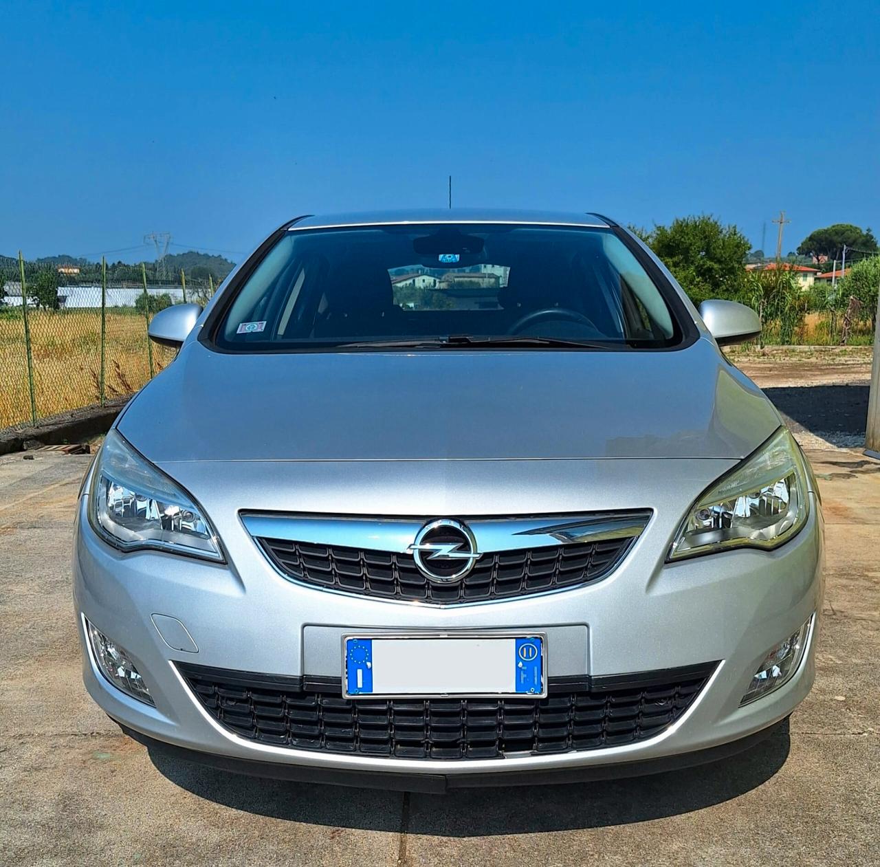 Opel Astra 1.4 - Benzina - 5porte - NEOPATENTATI