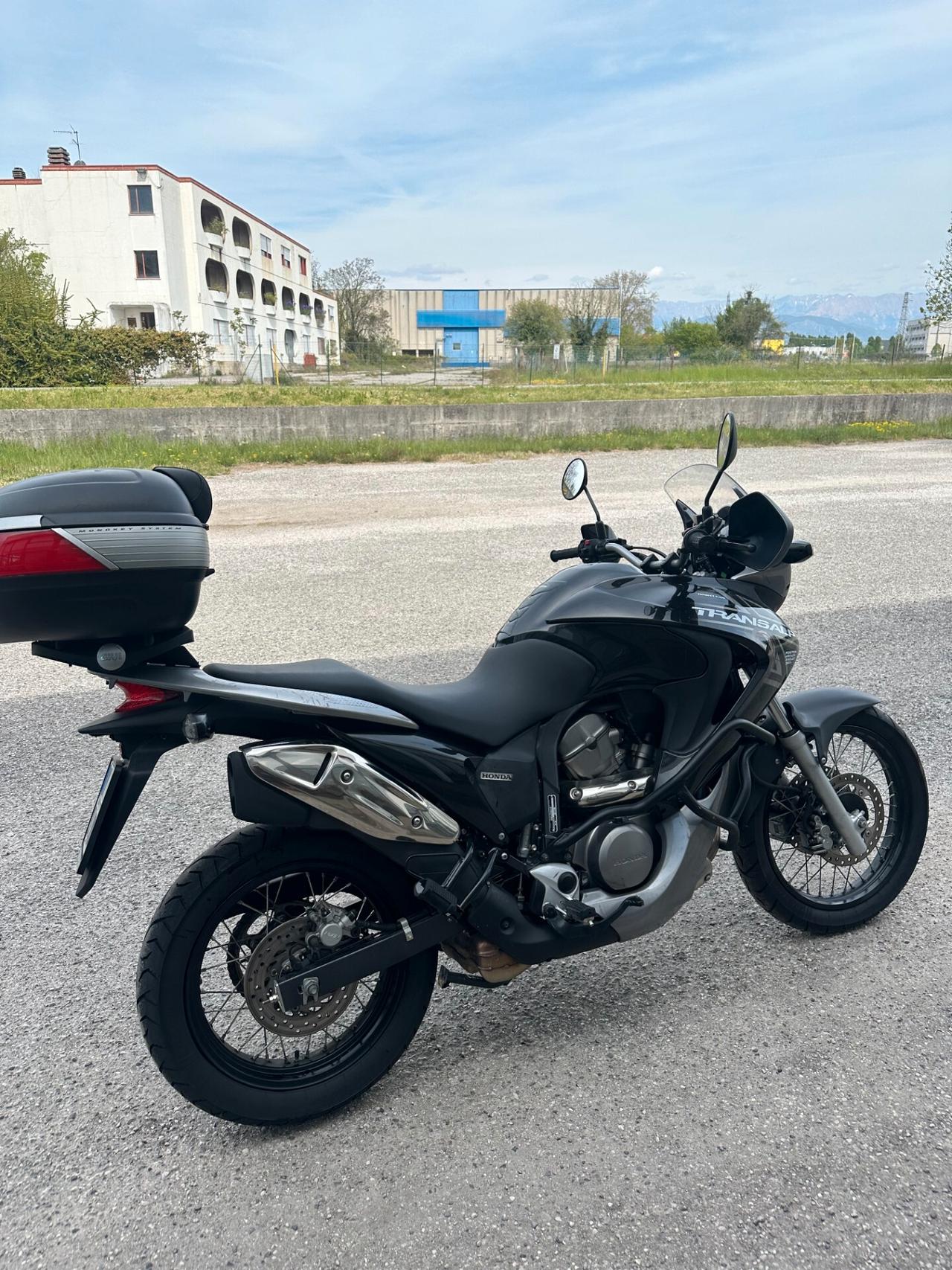 Honda Transalp XL 700 V
