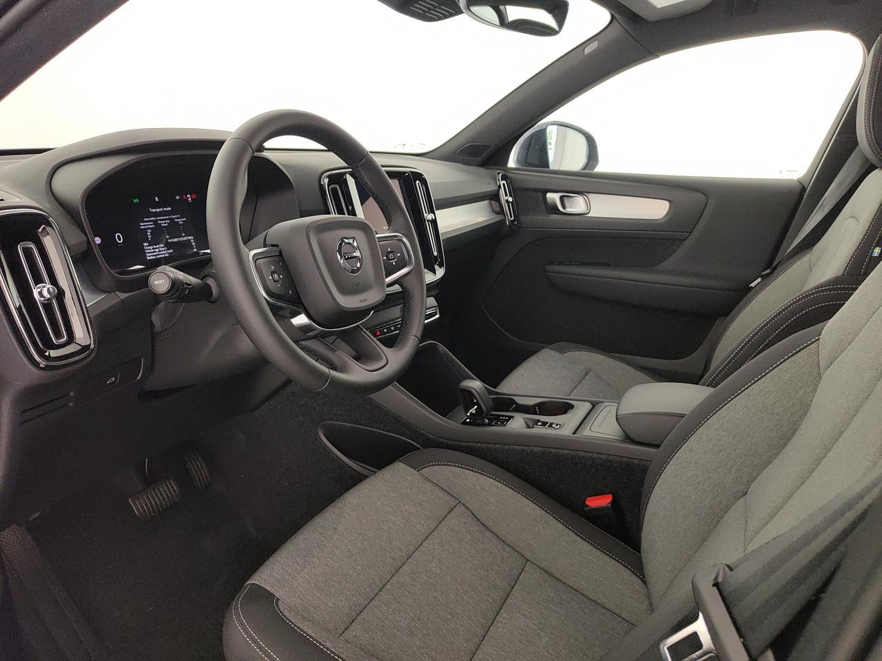 VOLVO XC40 2.0 b3 Core auto