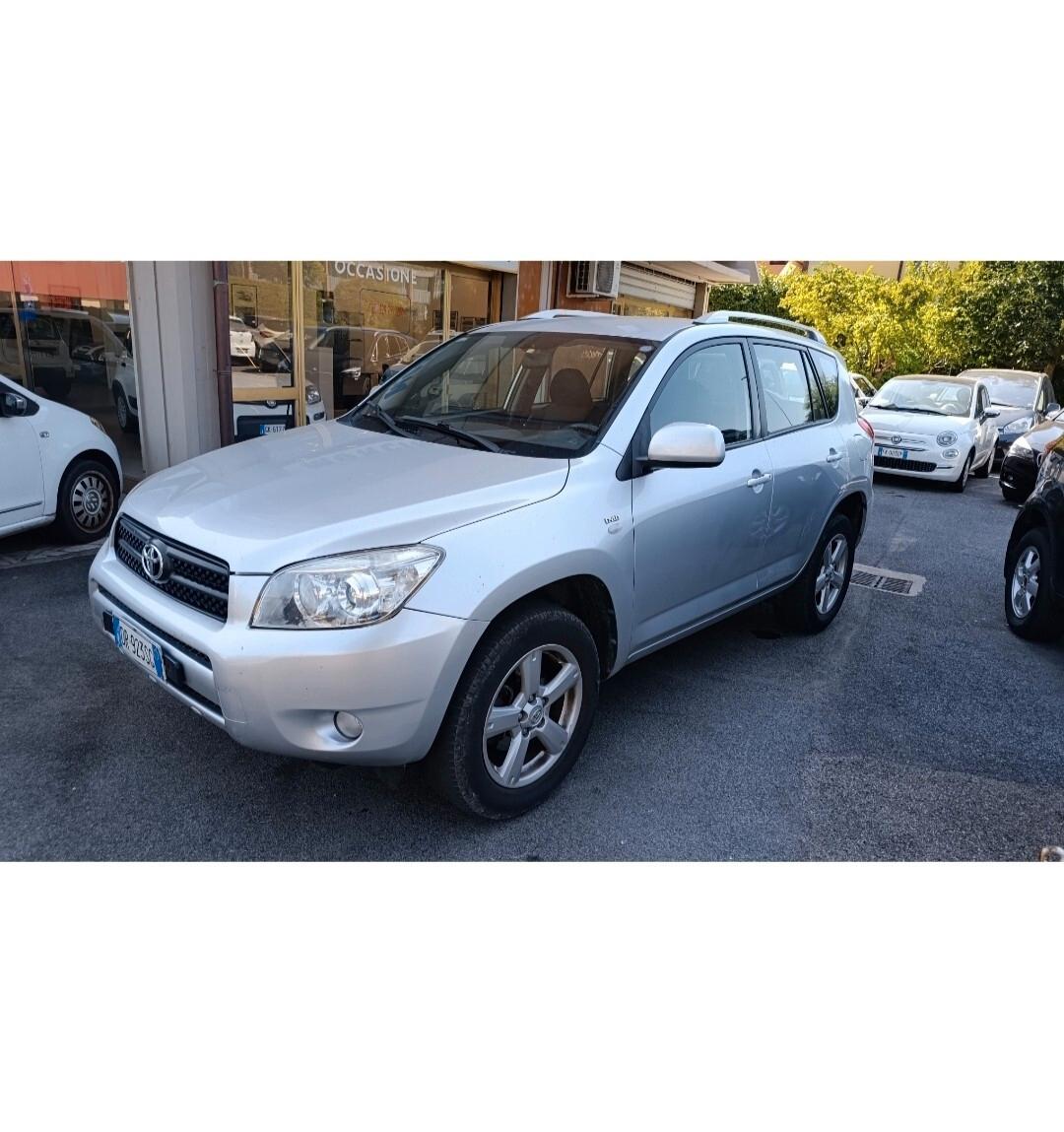 Toyota RAV 4 RAV4 2.2 D-4D 136 CV Sol