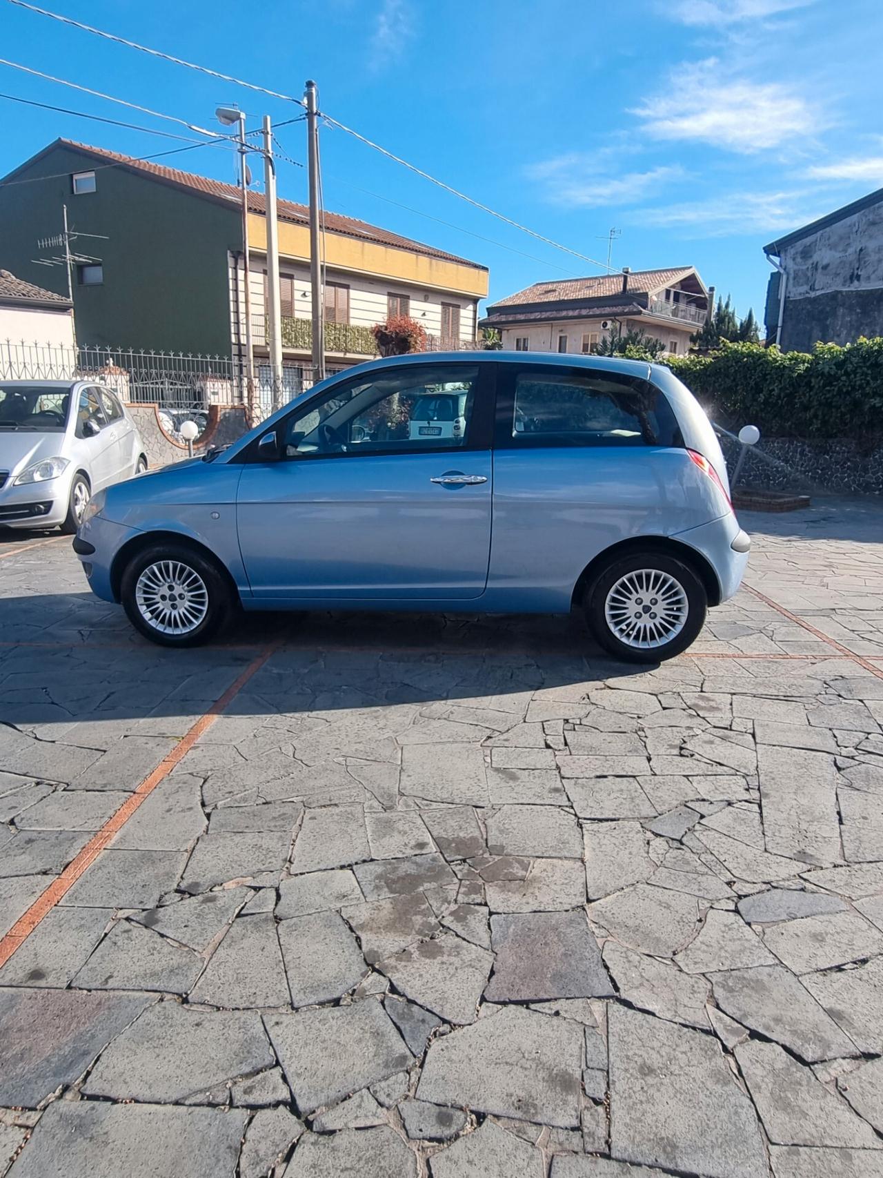 Lancia Ypsilon 1.3 Multijet 16V