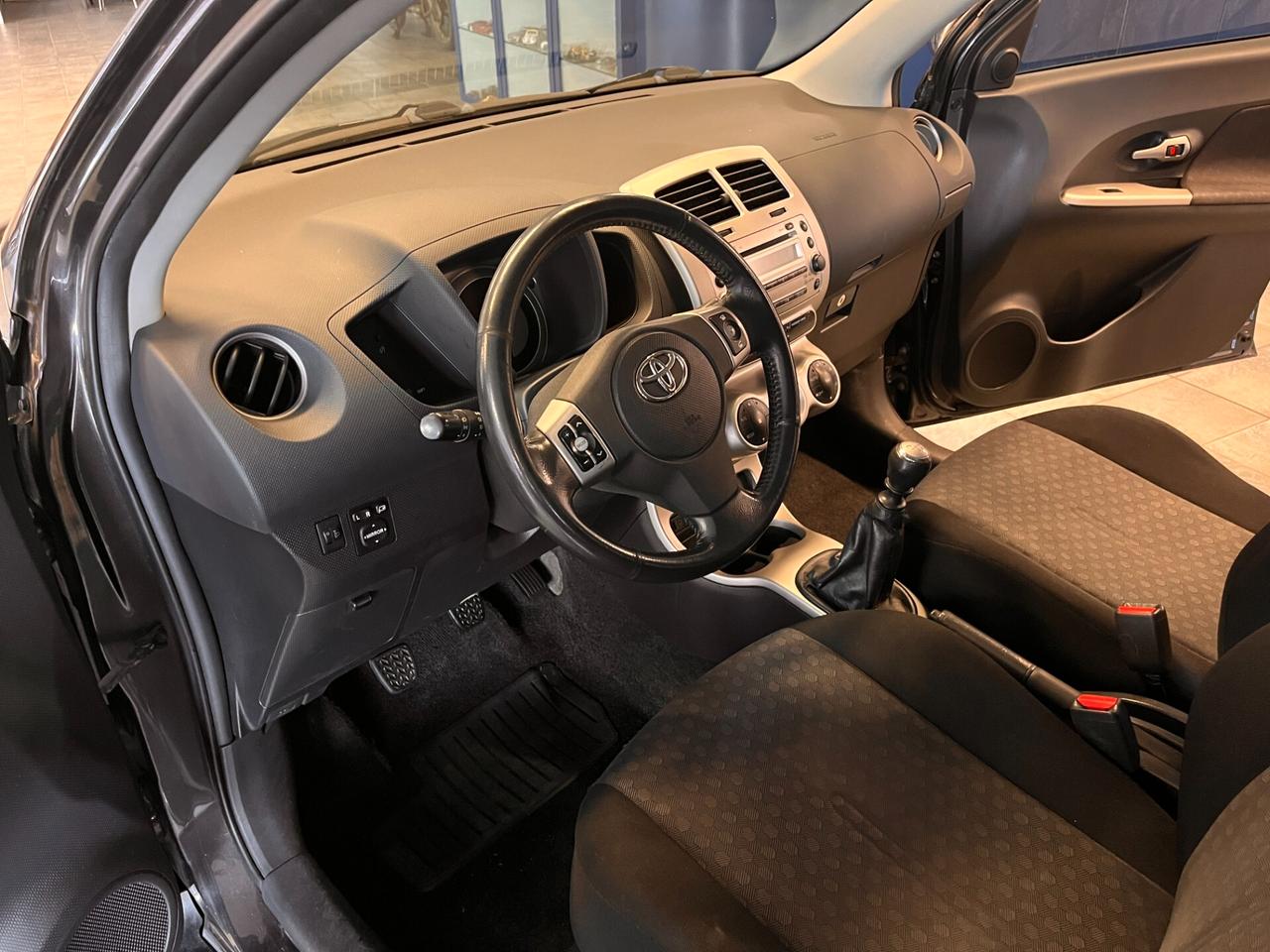 Toyota Urban Cruiser 1.4 D-4D 4X4 Luxury