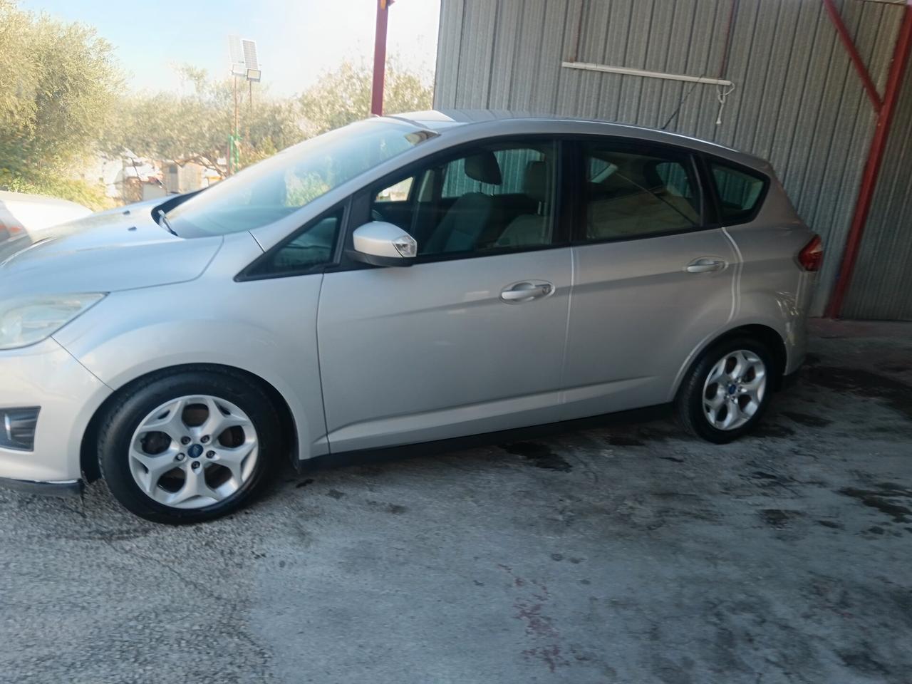 Ford C-Max 1.6 TDCi 115CV Titanium