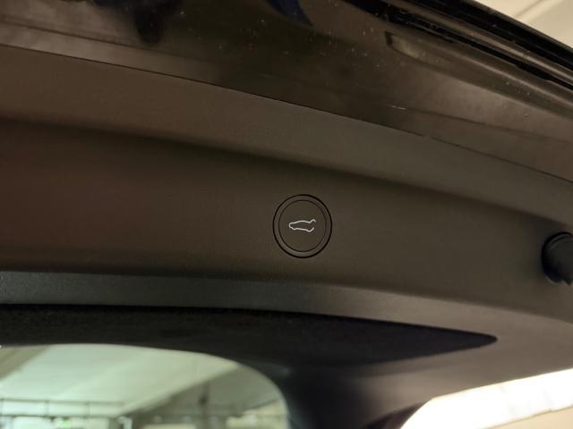 TESLA Model Y Model Y PERFORMANCE#AWD#TOTAL BLACK#C.LEGA21