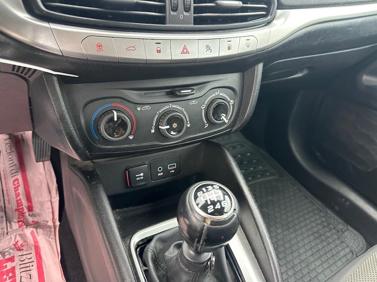 Fiat Tipo 1.4 T-Jet 120CV GPL 4 porte Easy