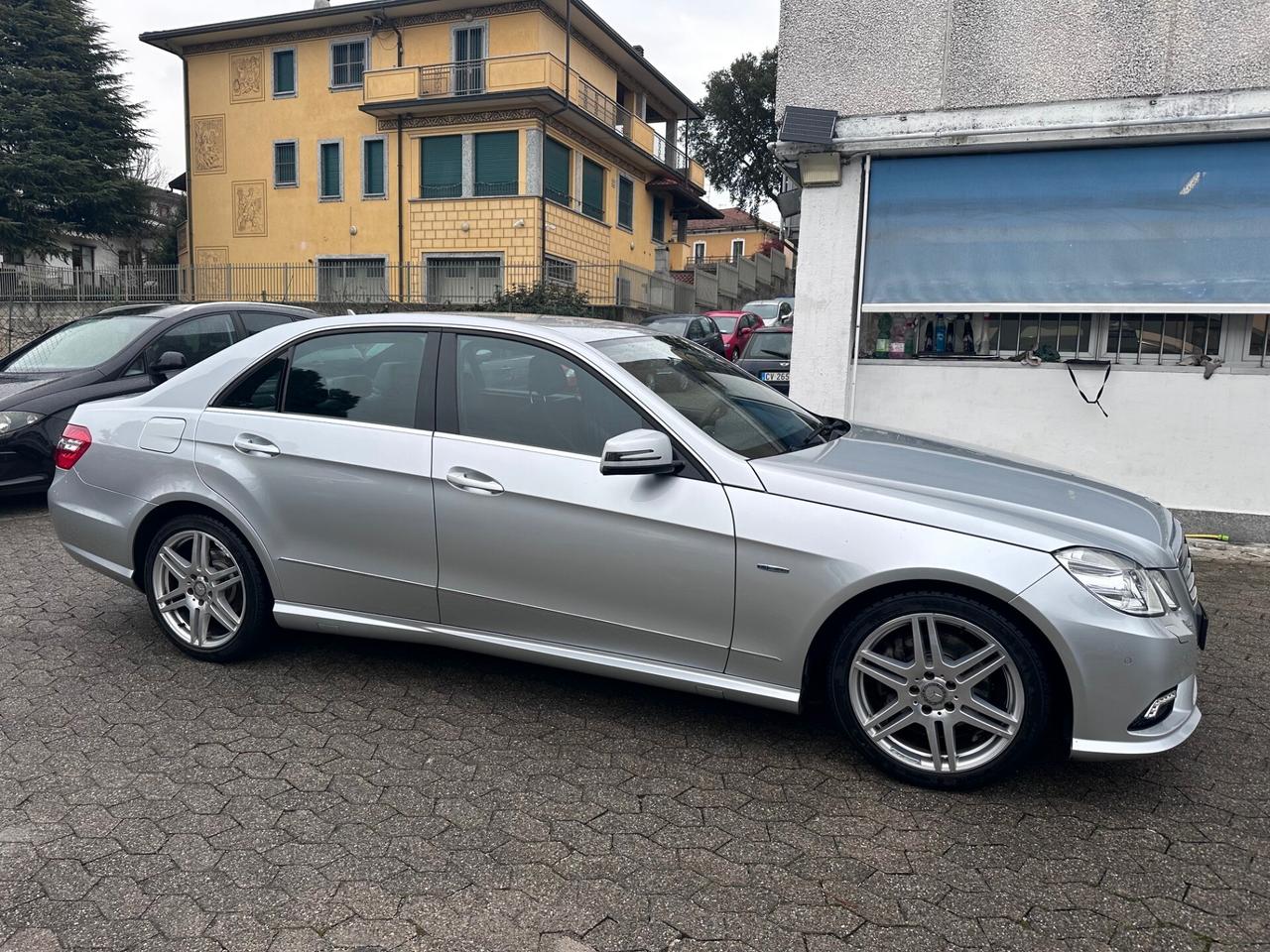 Mercedes-benz E 350 CDI BlueEFFICIENCY Avantgarde AMG