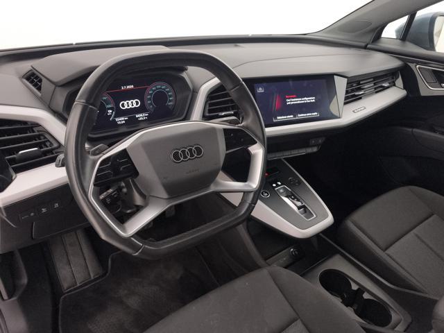AUDI Q4 e-tron 40 Business Advanced