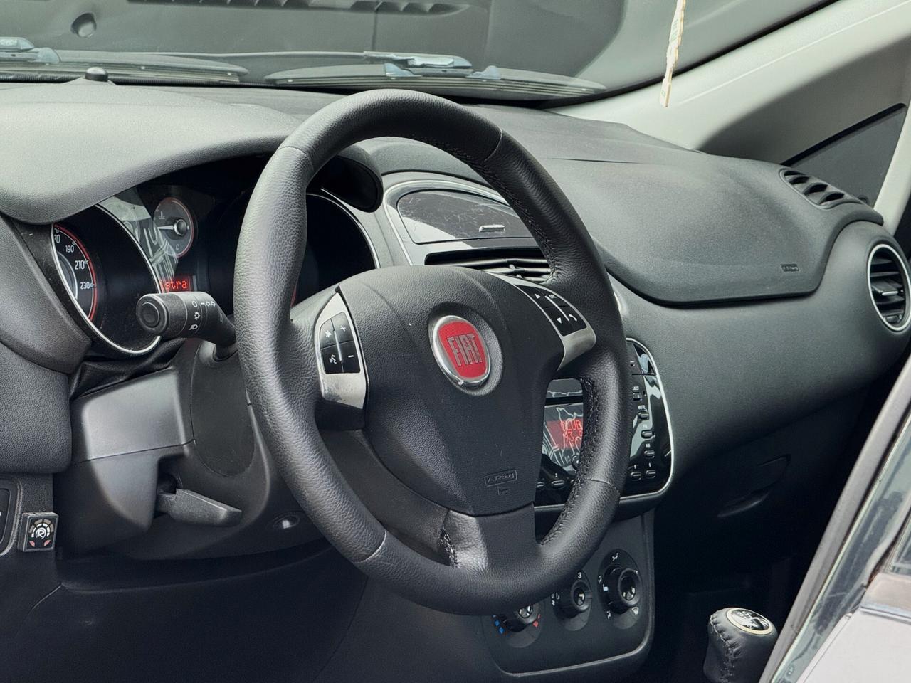Fiat Punto 1.2 1.2 Street E6 69CV 5p + GPL