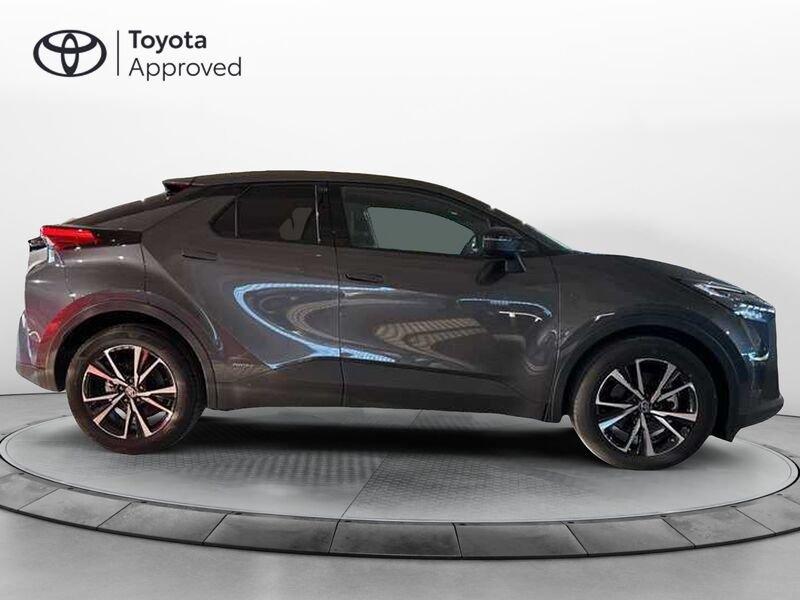 Toyota C-HR 2.0 hv Trend awd e-cvt