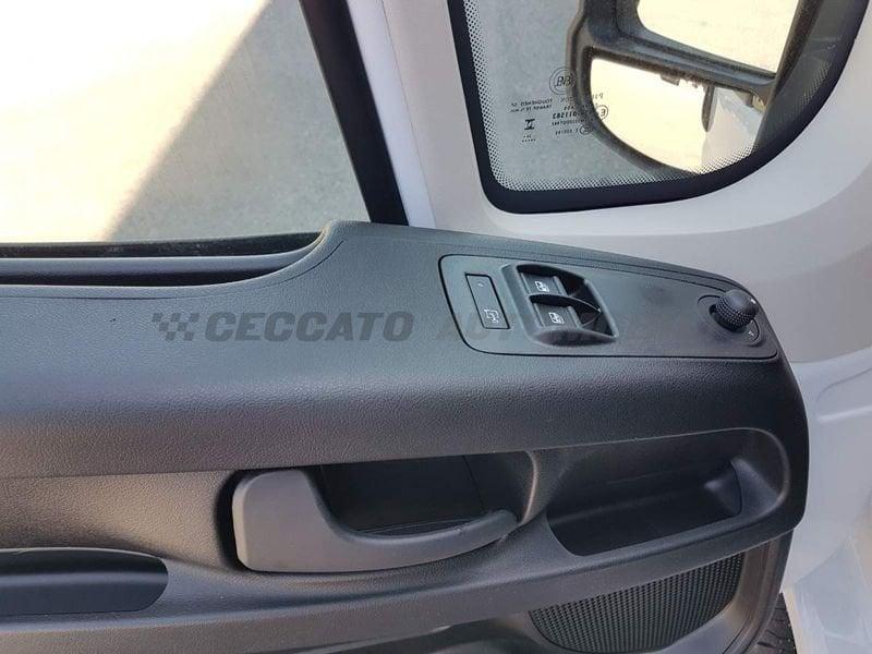 FIAT Ducato Ducato Series 2 Stock My25 Furgone Lastrato 33q Mh2 140cv 2.2 Multijet 3