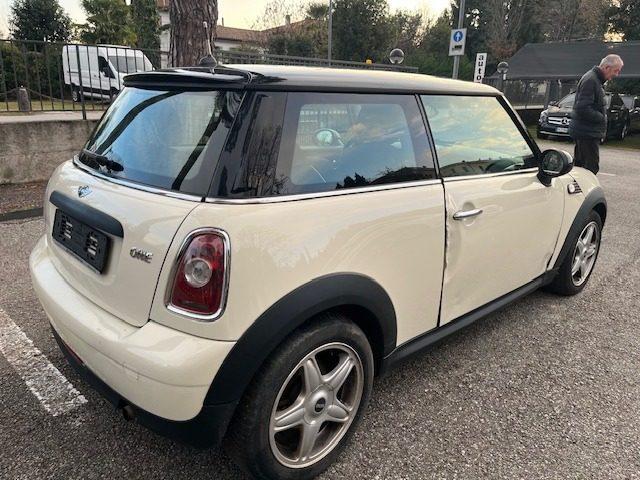 MINI One 1.4 16V Speciale Export