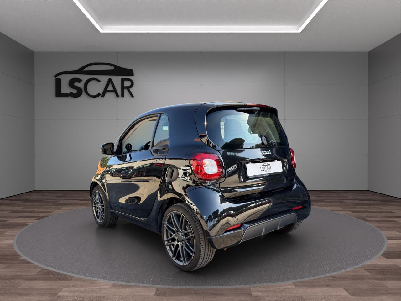 Smart fortwo coupe 0.9 Turbo Allestimento Brabus 90cv - Unico proprietario - Cerchi in lega - Luci Led - Tetto panoramico - Schermo touch