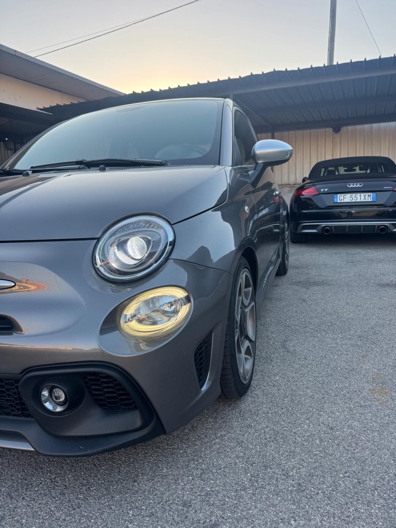 Abarth 595 1.4 Turbo T-Jet 165 CV