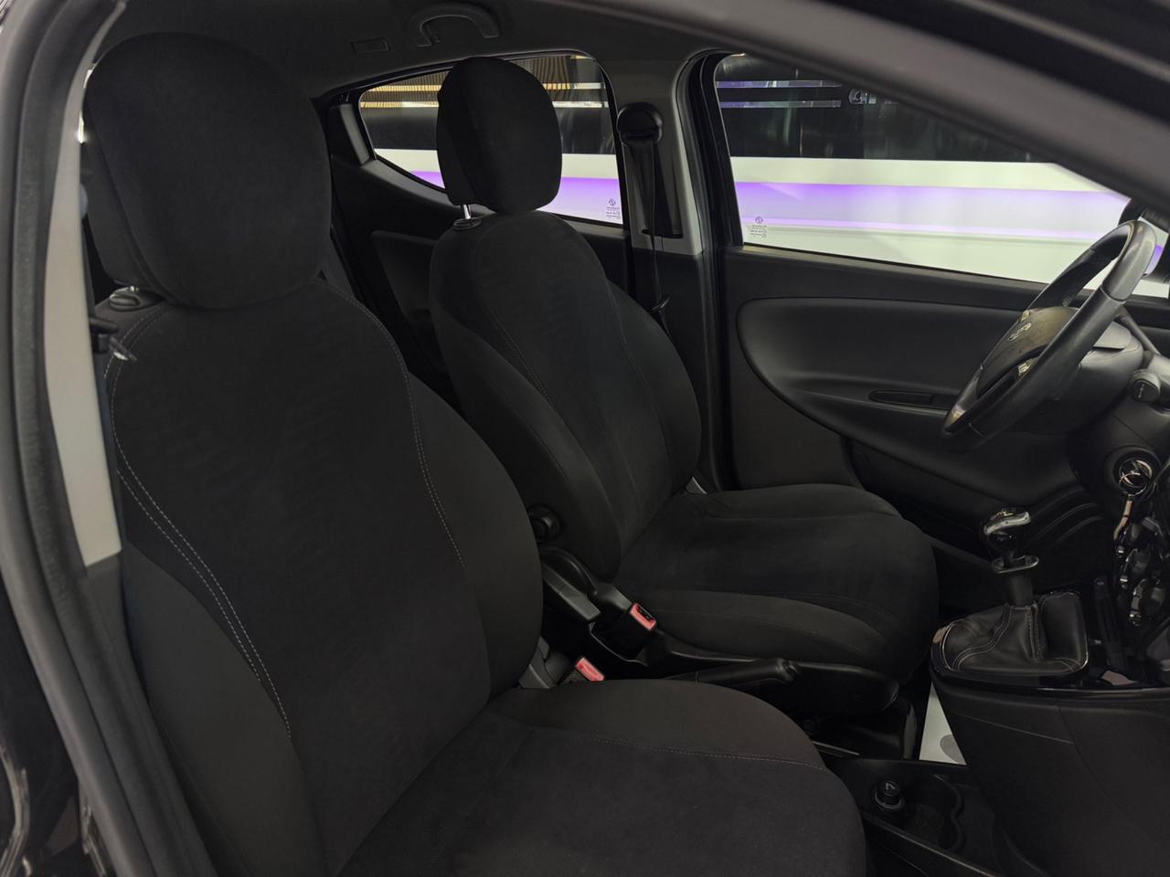 Lancia Ypsilon 1.2 GPL Ecochic Gold