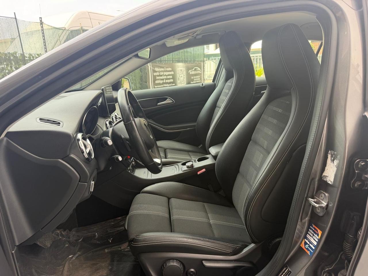 Mercedes-benz GLA 180 Premium