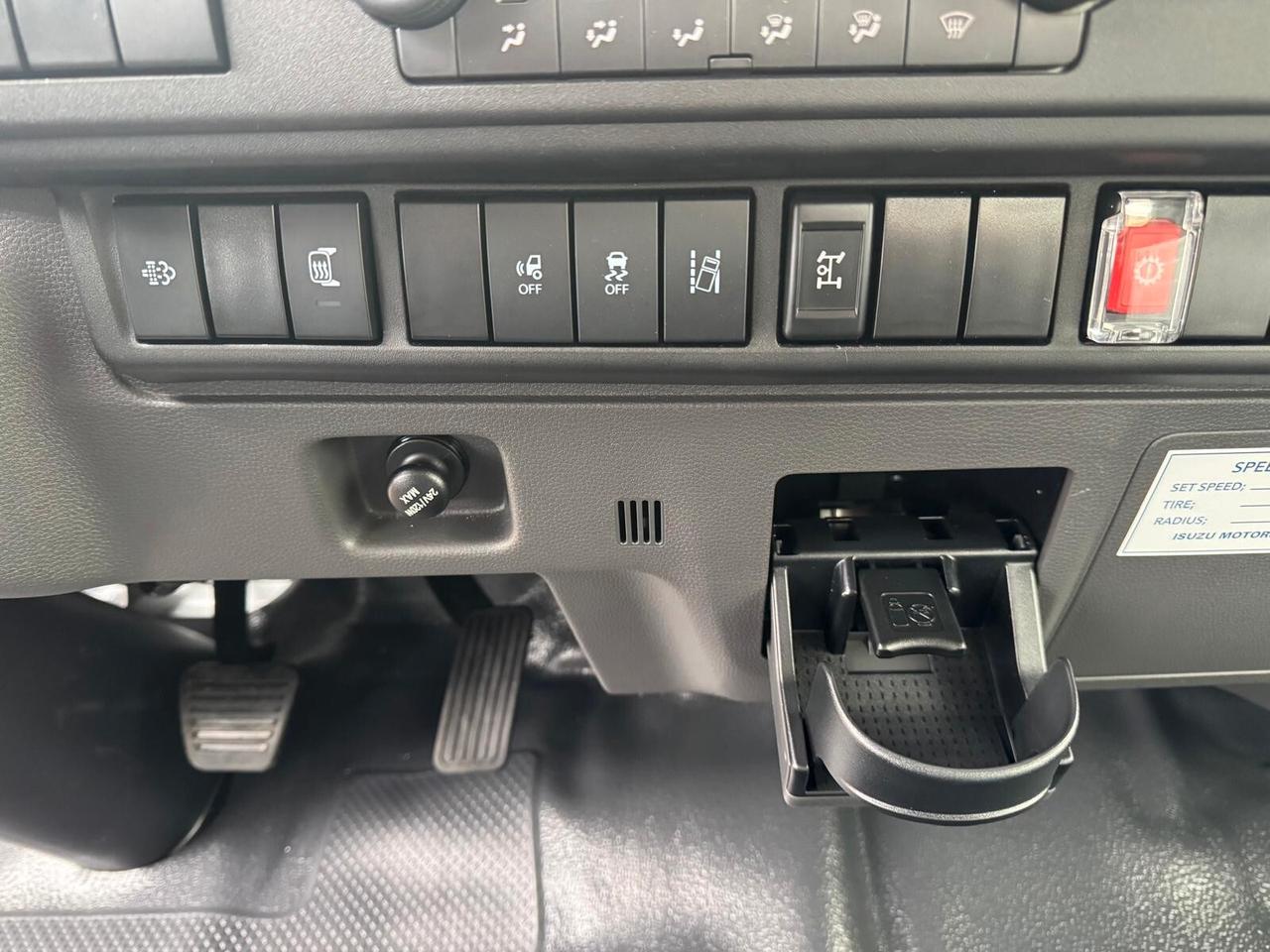 ISUZU M30 5.2 190CV PASSO H AUTOMATICO 6 MARCE NUOVO