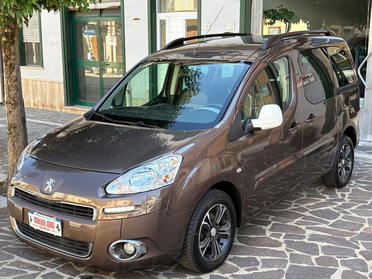 Peugeot Partner 1.6 e-HDi 92 CV AUTOCARRO N1