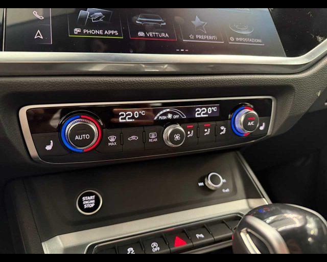 AUDI Q3 35 TDI S tronic Business Advanced