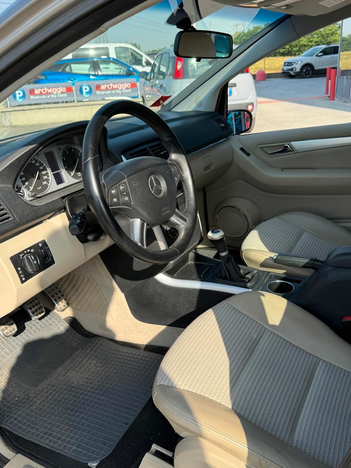 Mercedes-benz B 150 Sport