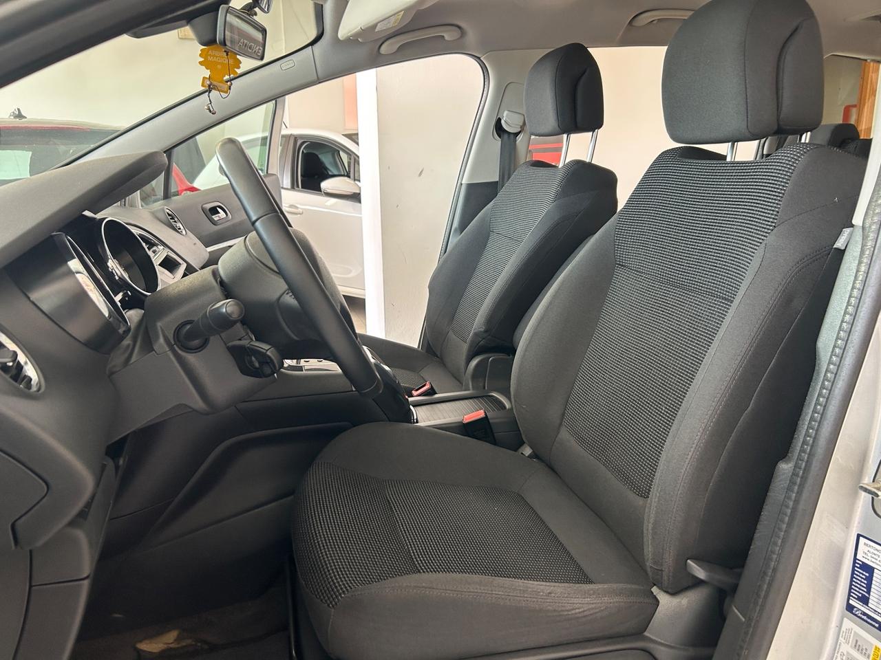 Peugeot 5008 2.0 HDi 163CV 7posti